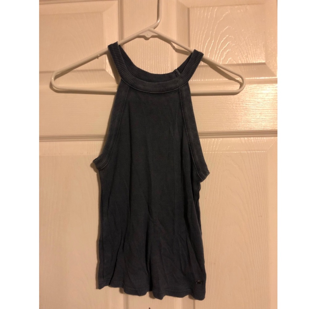 American Eagle crop top